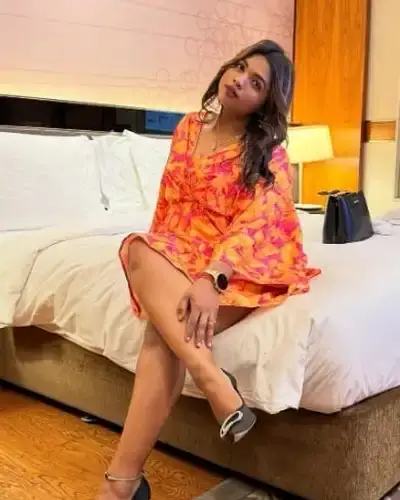 Escorts In Arjuni Morgaon